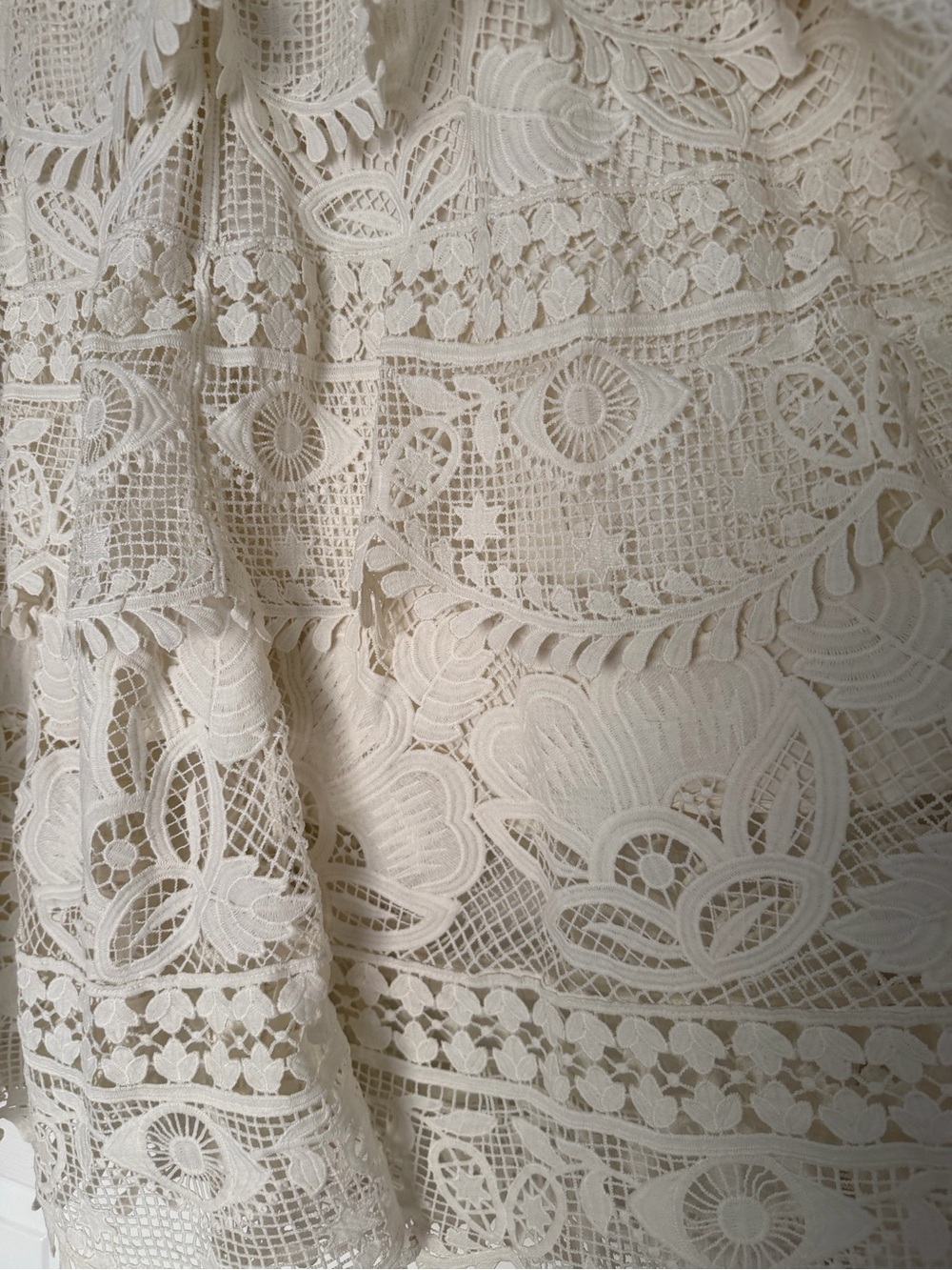 FARM Rio Cream Tiered Lace Maxi Skirt - Picture 2 of 4